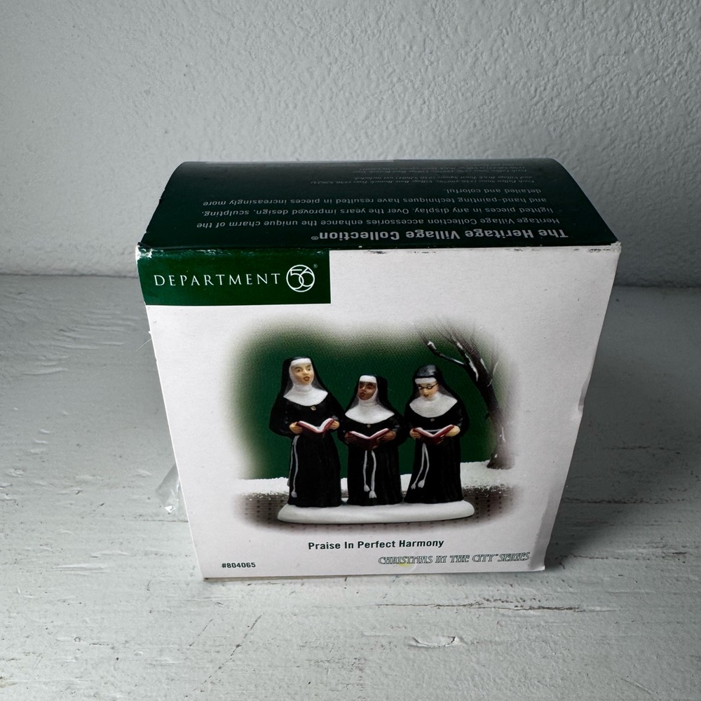 Department 56 Heritage Village Nun Figurines